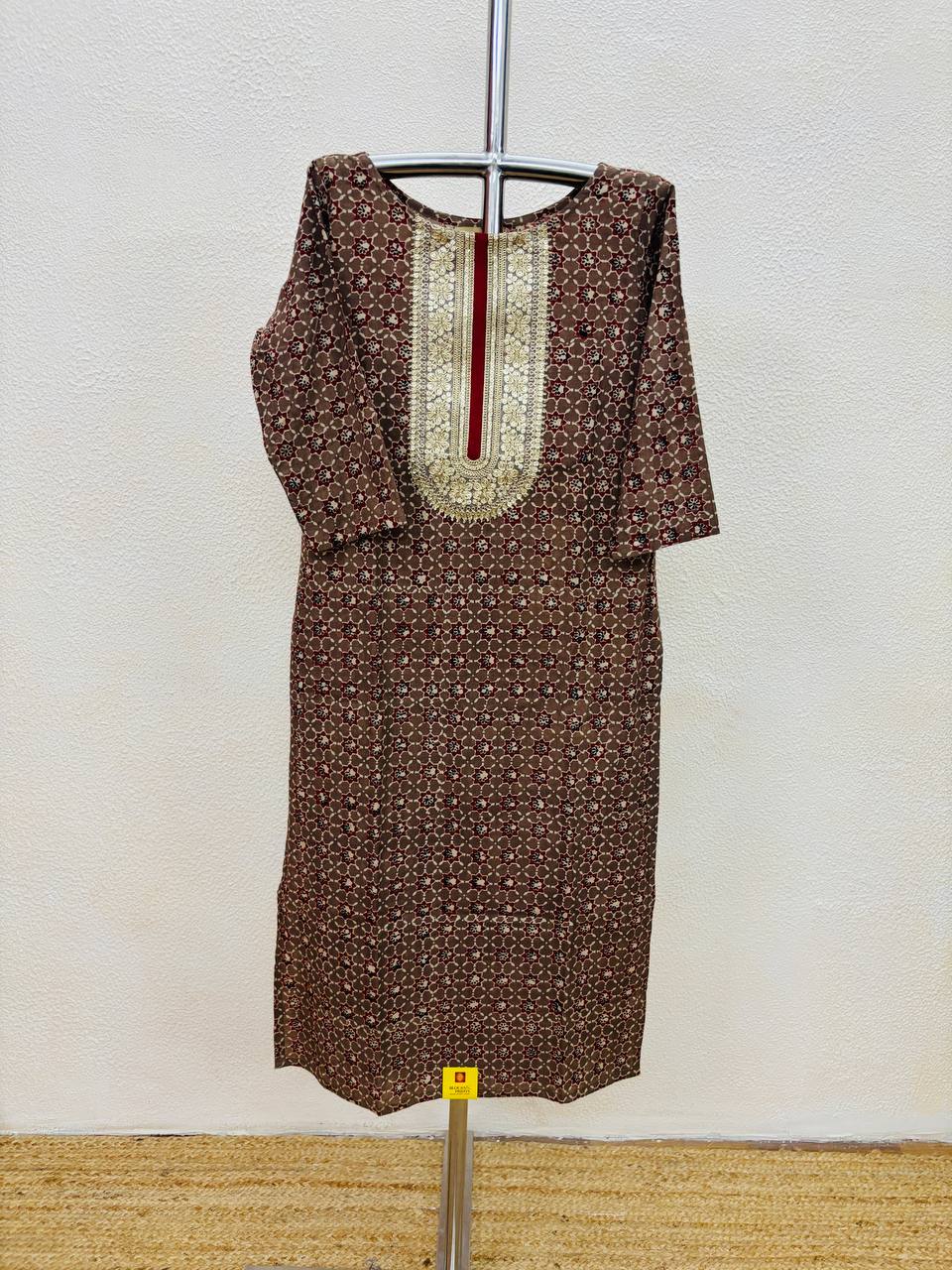 RS.750/- (50%Off on MRP Rs.1500/-)(NK126)