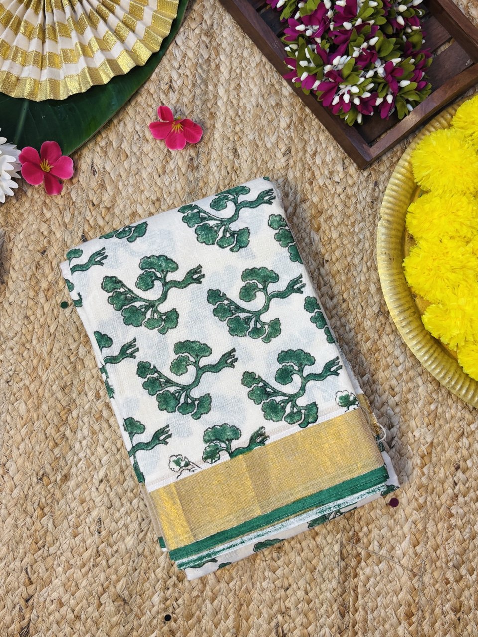 RS.890/- (50% Off on MRP Rs.1780/-)( DS-495)