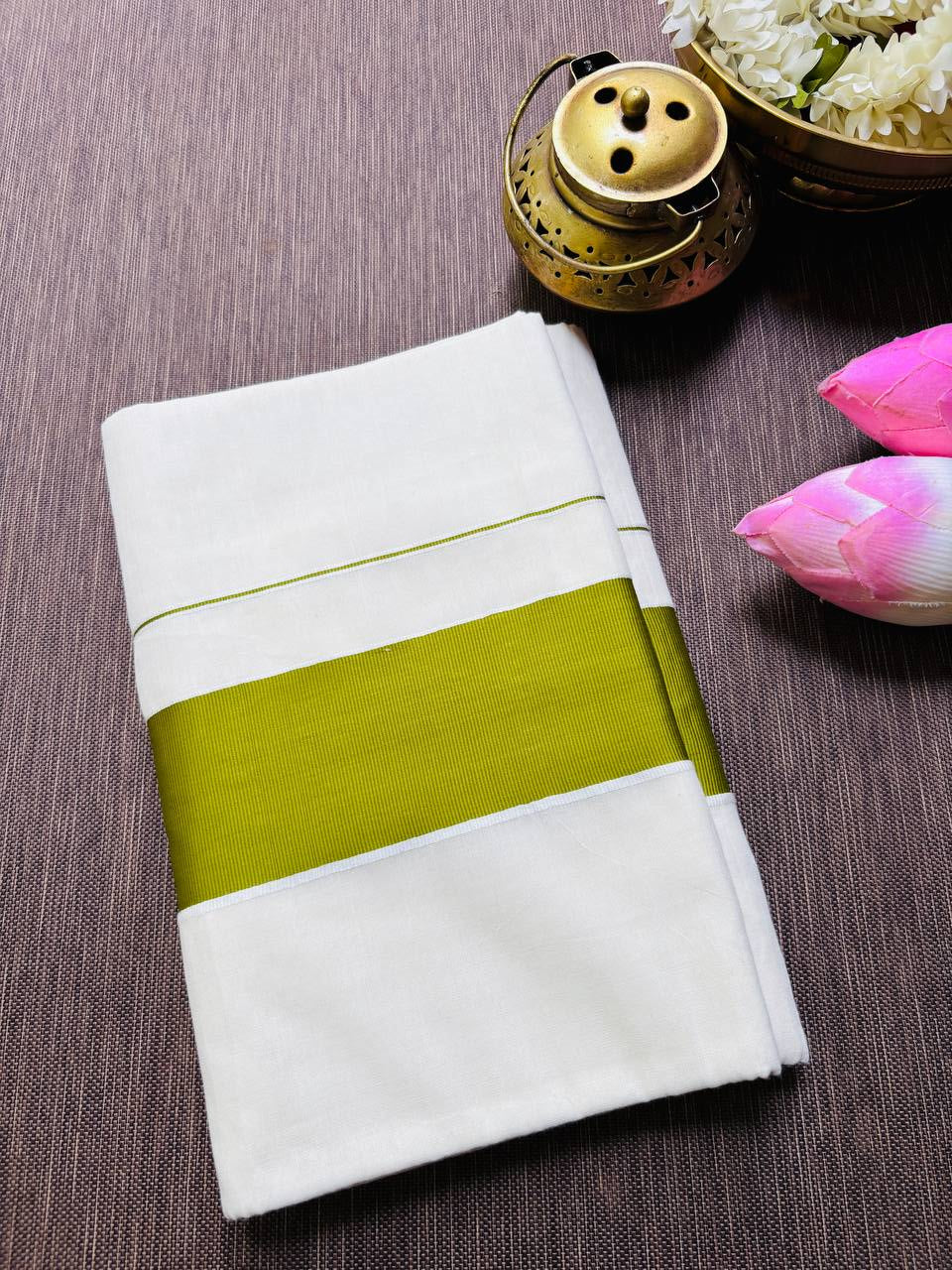 RS.650/- (50% Off on MRP Rs.1300/-)( DS-535)