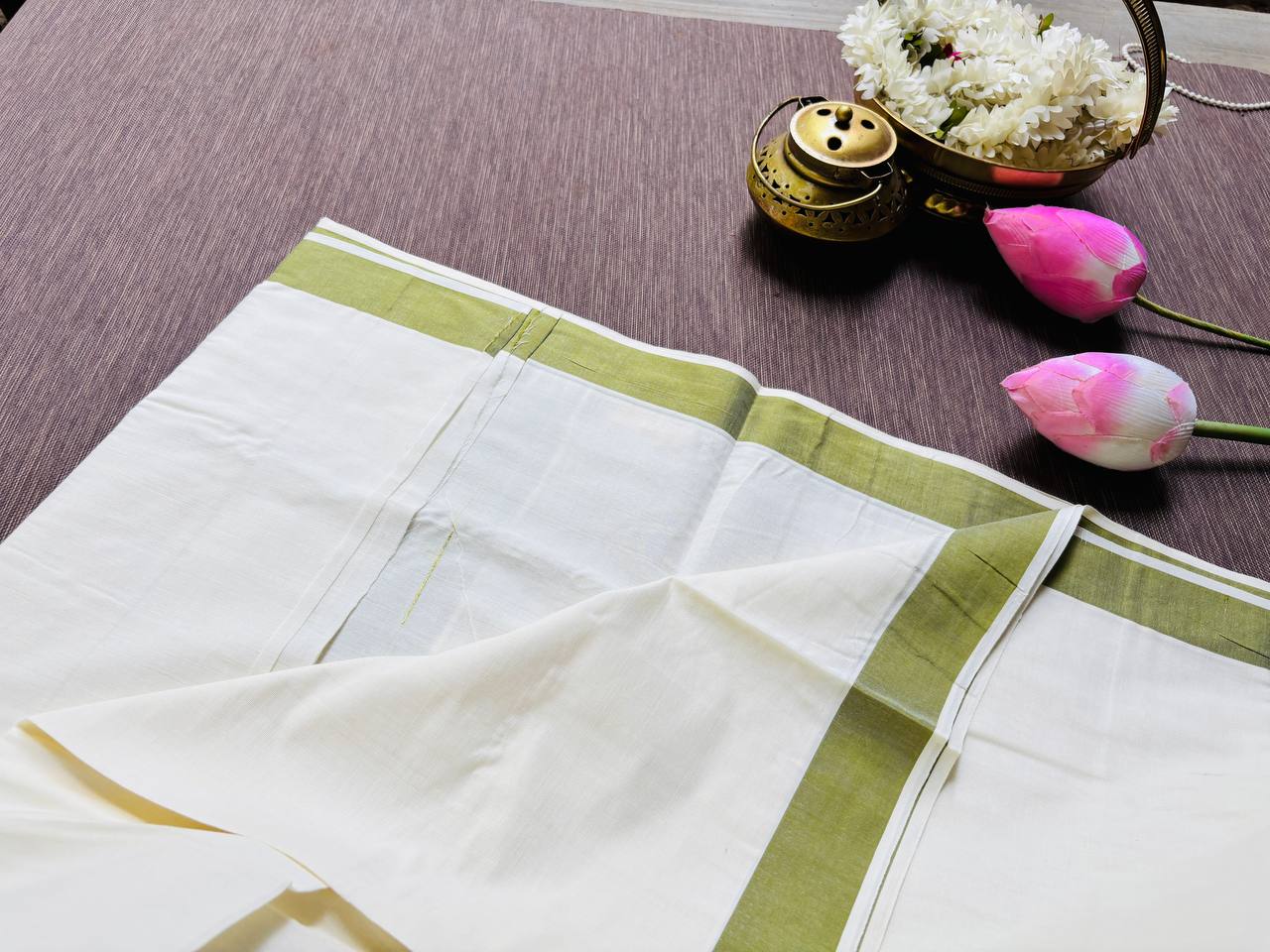 RS.650/- (50% Off on MRP Rs.1300/-)( DS-535)