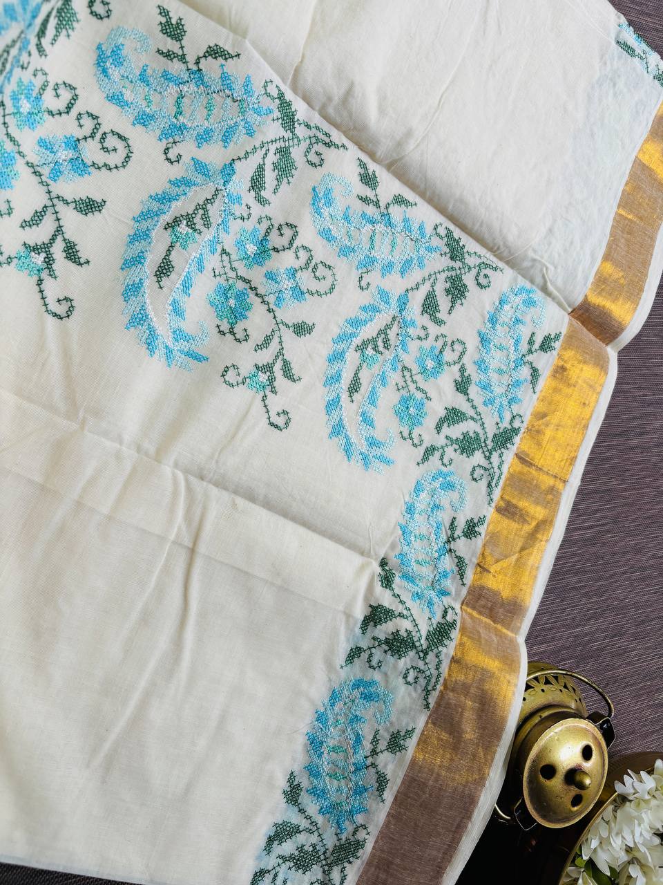 RS.1250/- (50% Off on MRP Rs.2500/-)( DS-539)