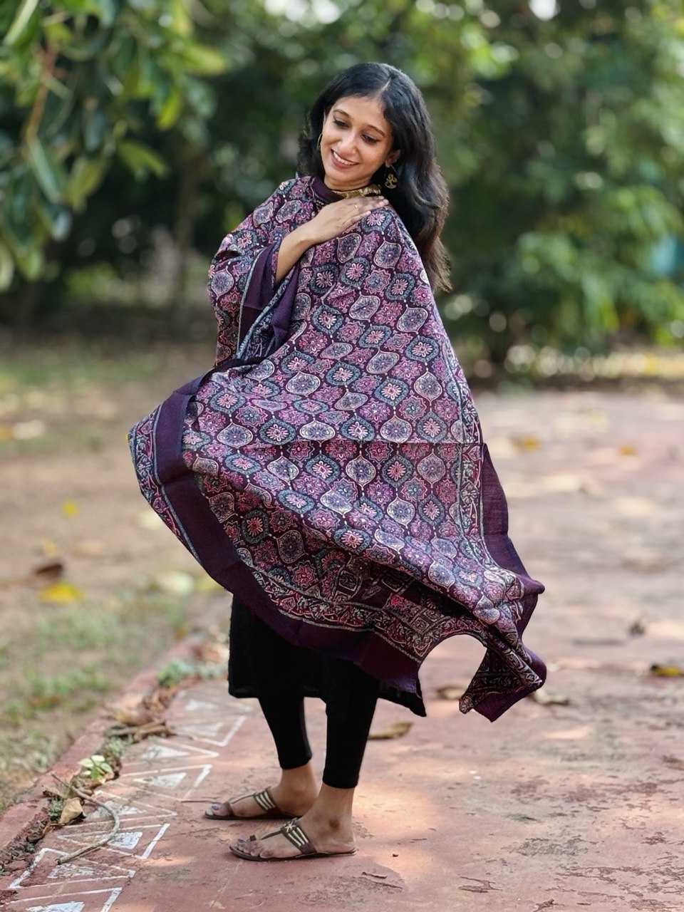 MUSLIN DUPATTA -(WS61)