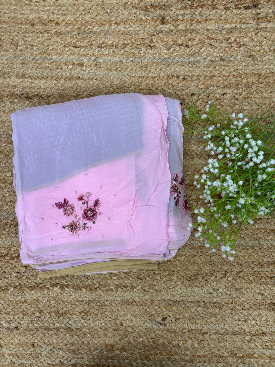 RS .1320/- (70% Off on MRP Rs.4400/-)( DS 557)