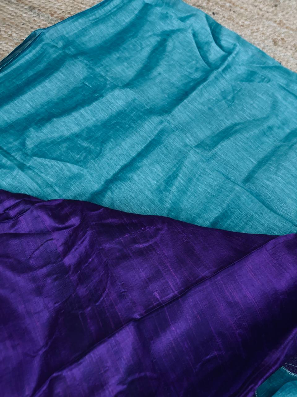 RS .750/- (70% Off on MRP Rs.2500/-)( DS 568)