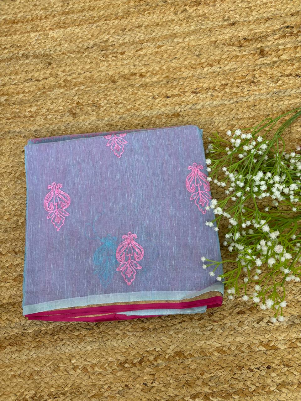 RS .570/- (70% Off on MRP Rs.1900/-)( DS 573)