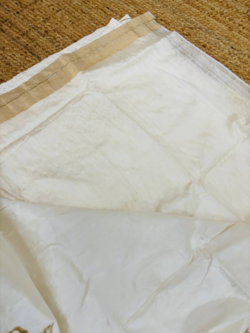 RS .3600/- (80% Off on MRP Rs.18000/-)( DS607)