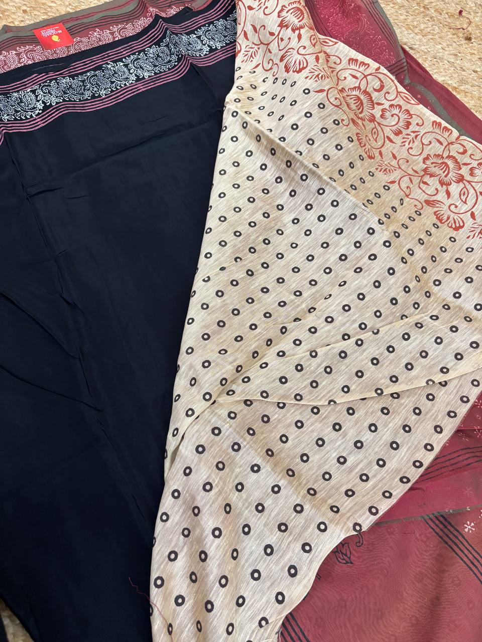 RS .750/- (50% Off on MRP Rs.1500/-)( DS608)