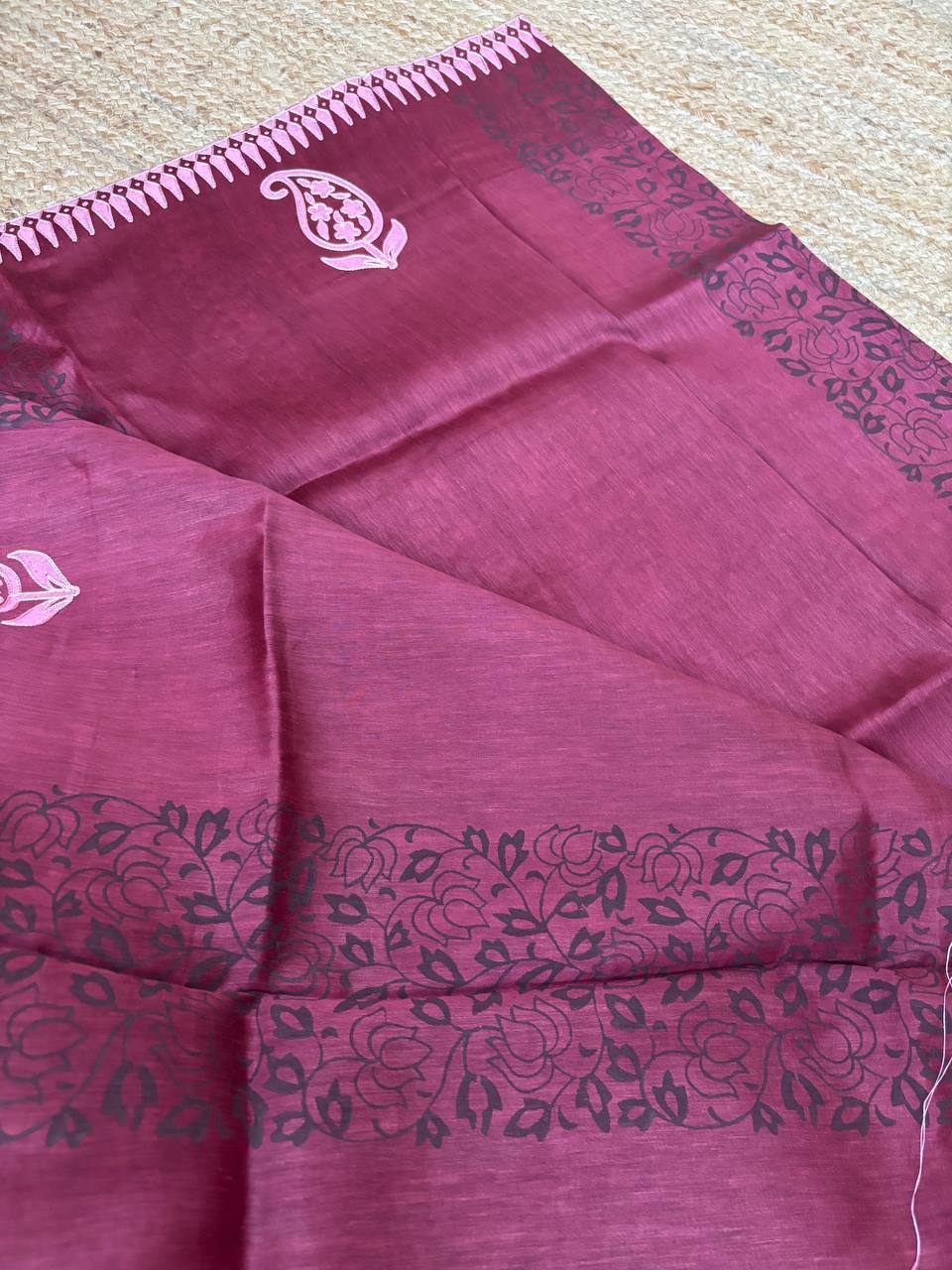 RS .1050/- (70% Off on MRP Rs.3500/-)( DS610)