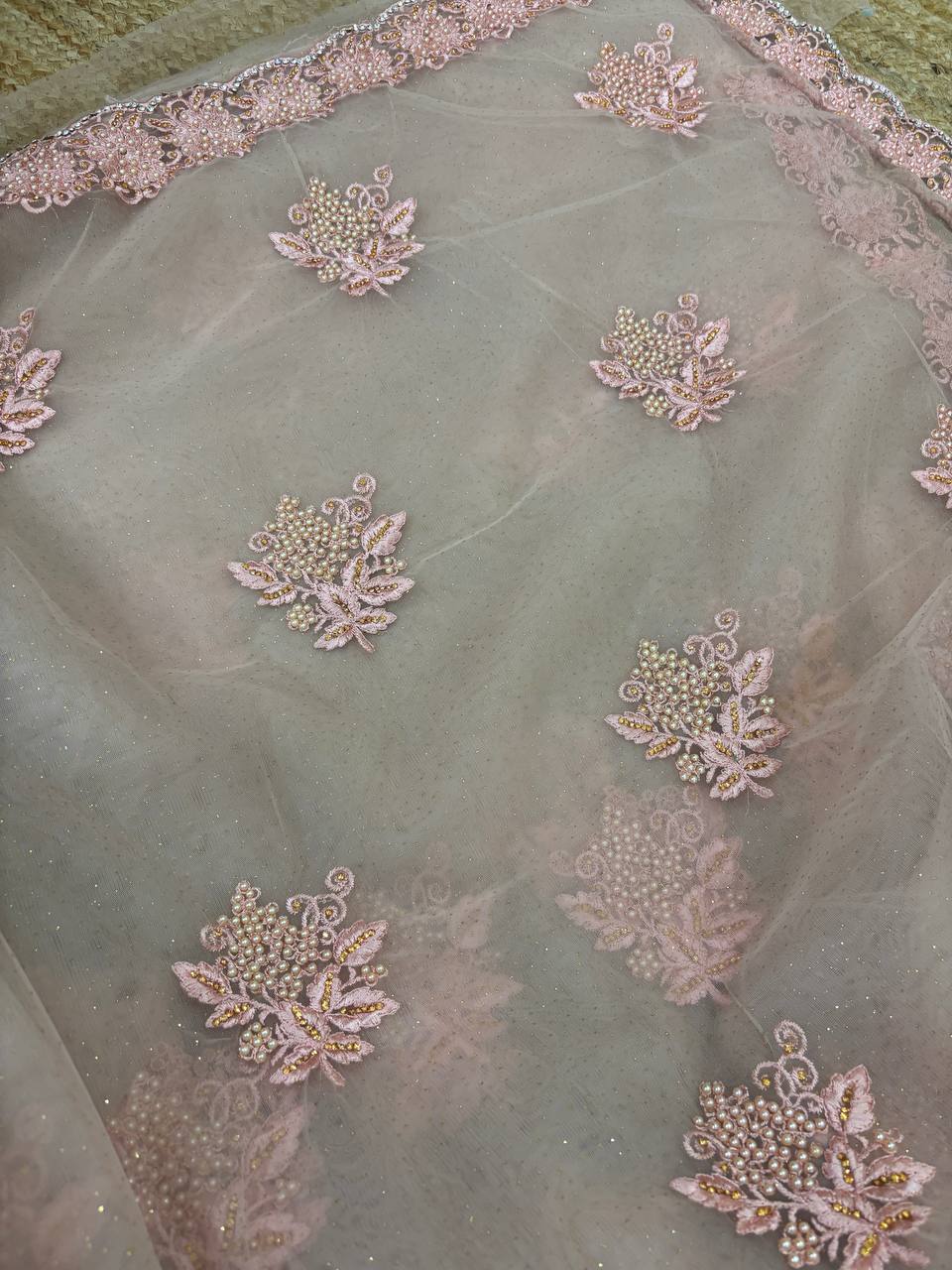 RS.1770/- (70% Off on MRP Rs.5900/-)( DS619)