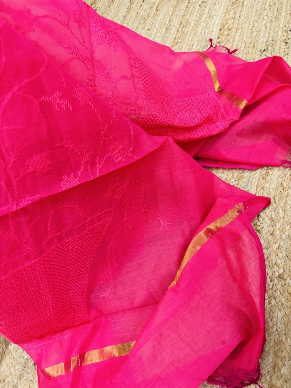 RS. 660/- (70% Off on MRP Rs. 2200/-)( DS-641)