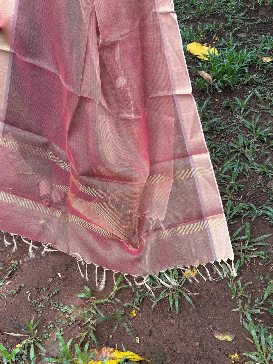RS. 600/- (50% Off on MRP Rs. 1200/-)( DS-664)