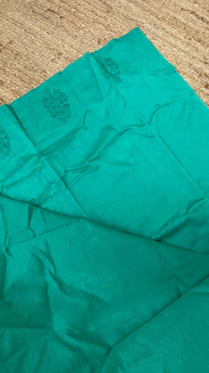 RS. 490/- (50% Off on MRP Rs. 980/-)( DS-703)