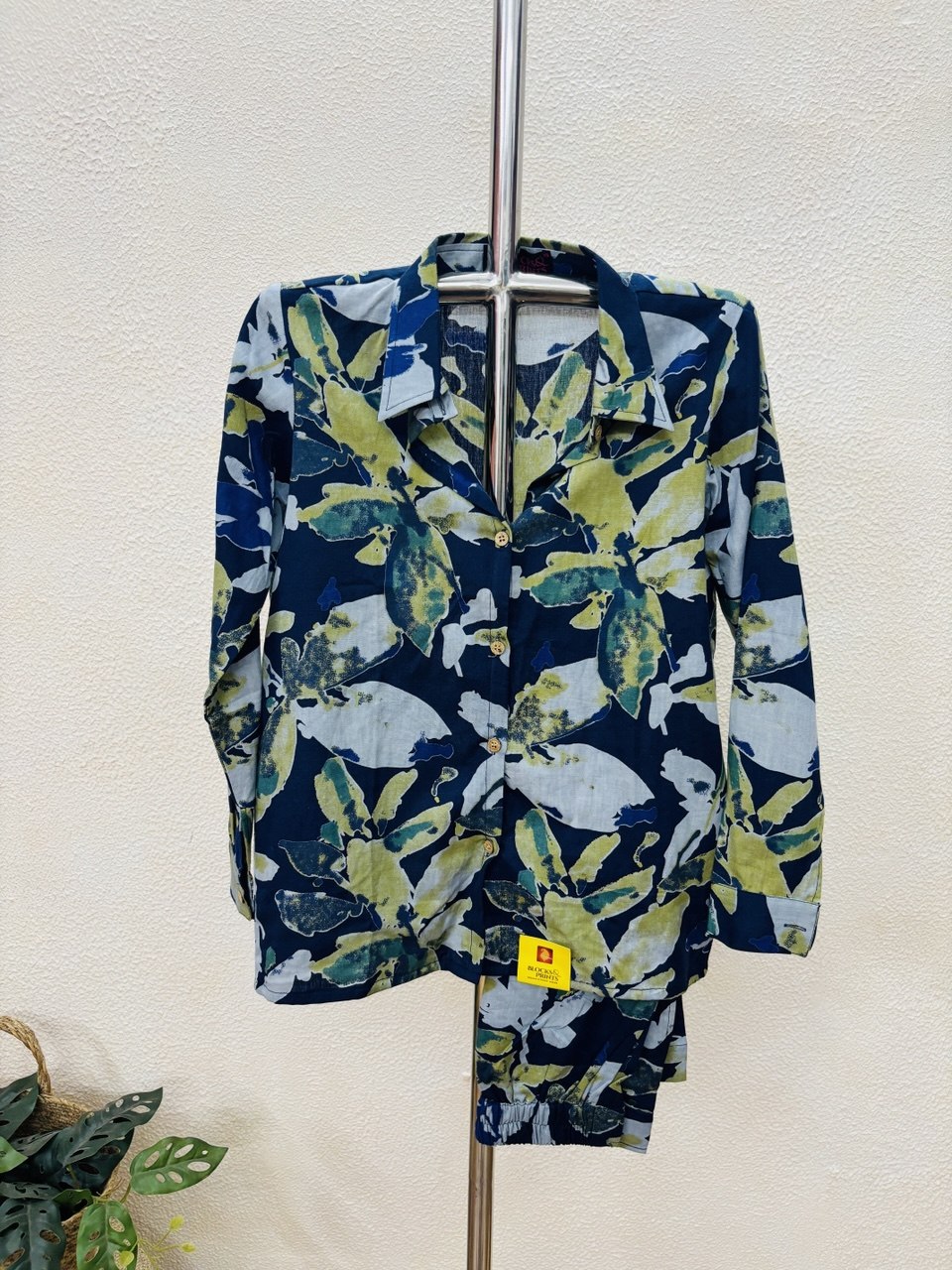 RS-790/- (50%Off on MRP Rs.1580/-)(DS-731)