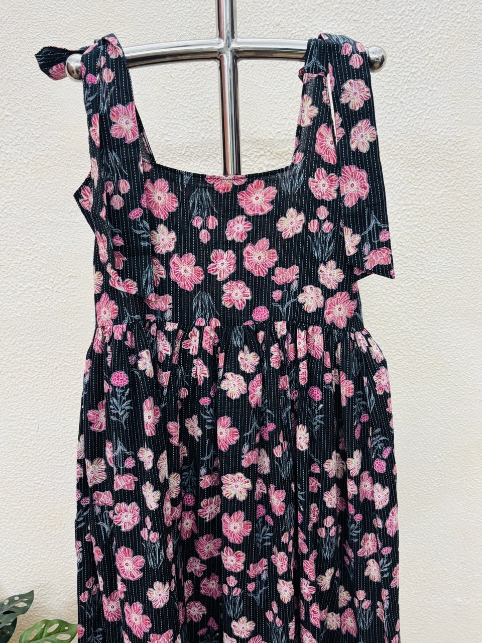 RS-550/- (50%Off on MRP Rs.1100/-)(DS-733)