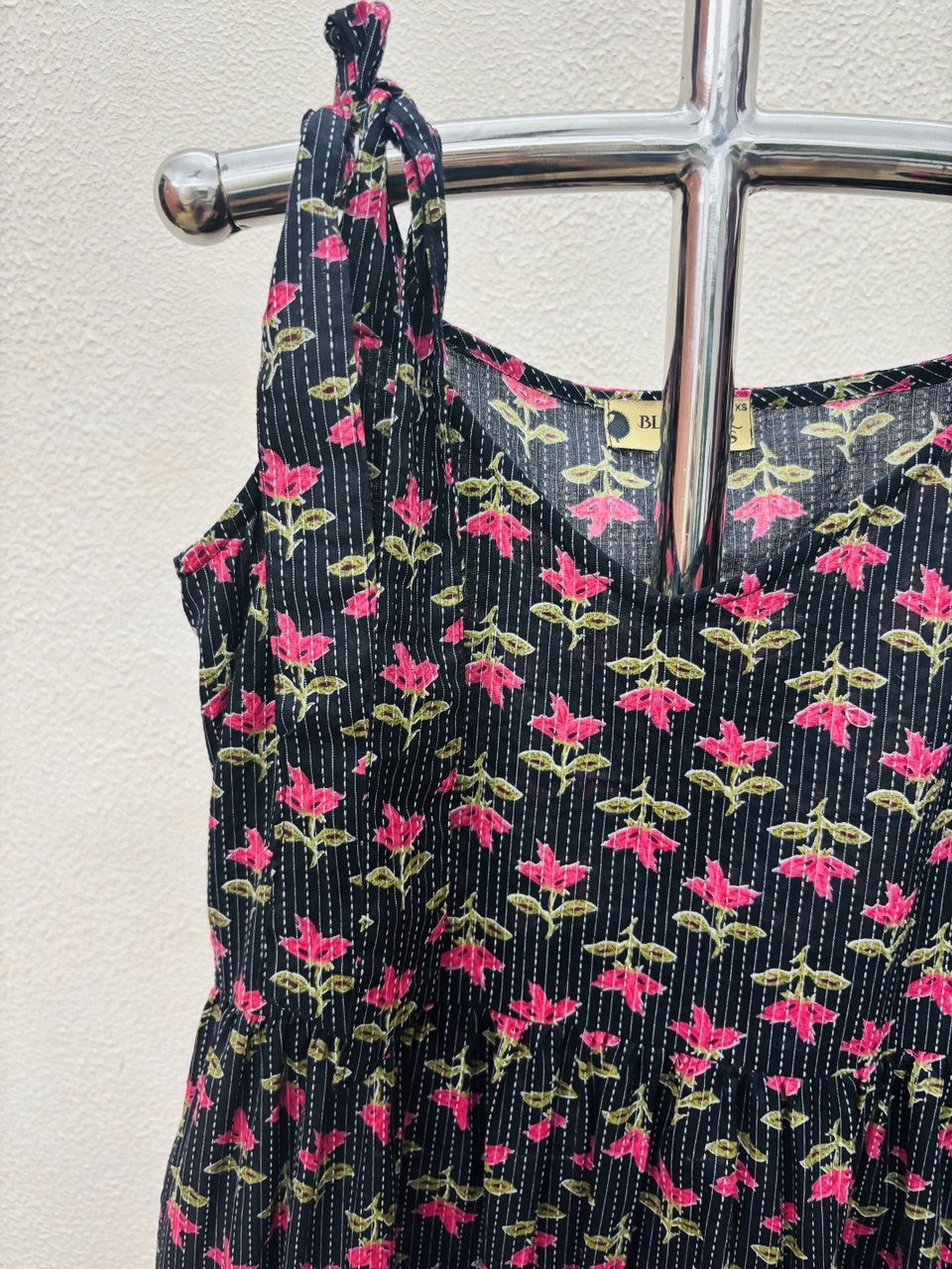 RS.550/- (50%Off on MRP Rs.1100/-)(DS-751)