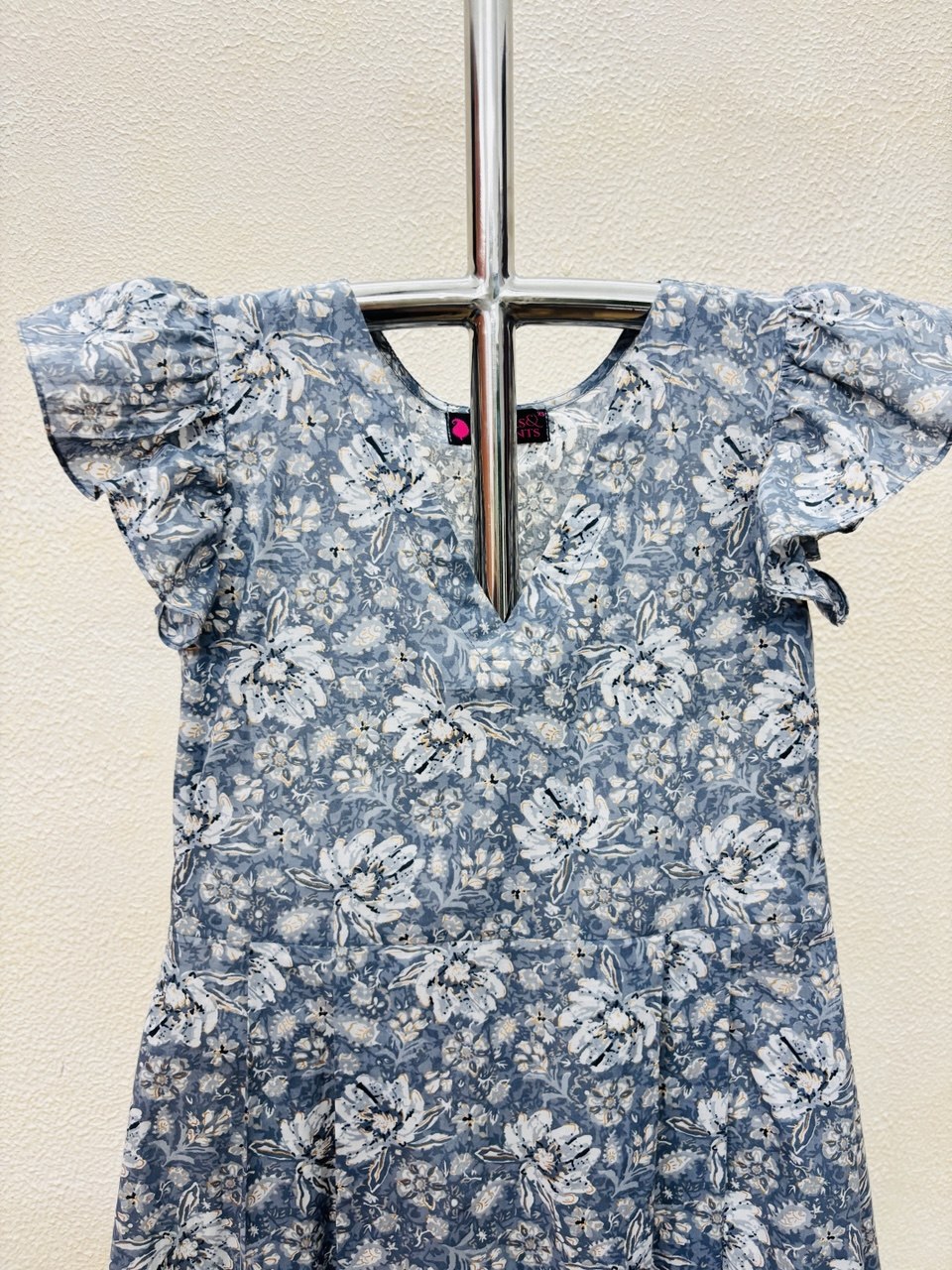 RS.550/- (50%Off on MRP Rs.1100/-)(DS-741)