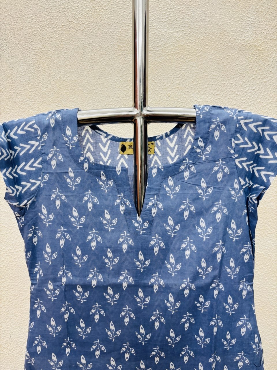 RS.440/- (50%Off on MRP Rs.880/-)(DS-728)