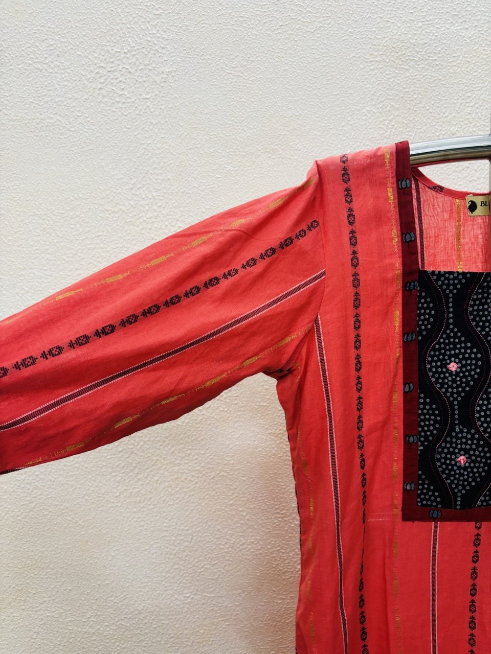 RS.600/- (50%Off on MRP Rs.1200/-)(DS-753)