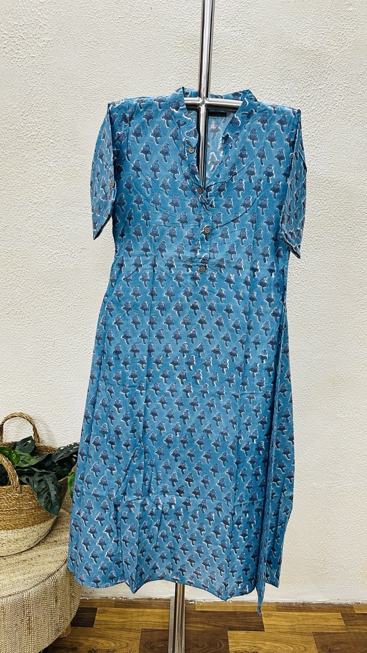 RS.550/- (50%Off on MRP Rs.1100/-)(DS-755)