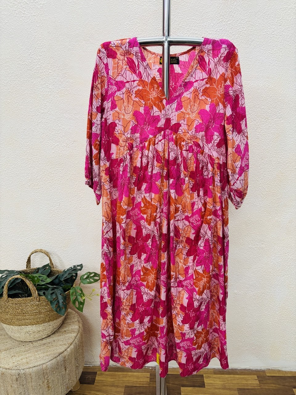 RS.490/- (50%Off on MRP Rs.980/-)(DS-786)