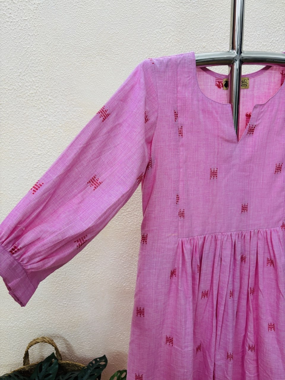 RS.490/- (50%Off on MRP Rs.980/-)(DS-800)