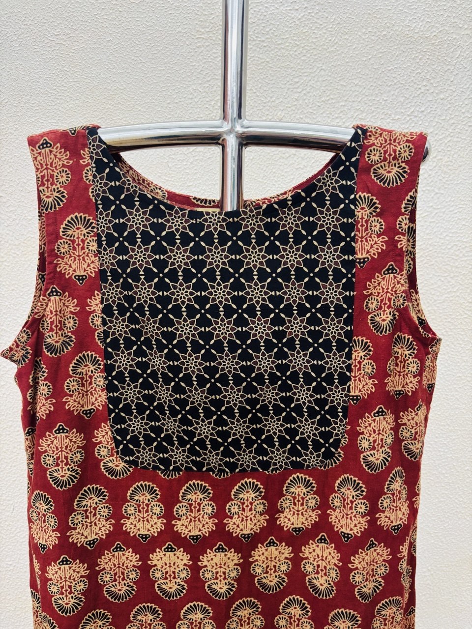 RS.475/- (50%Off on MRP Rs.950/-)(DS-827)