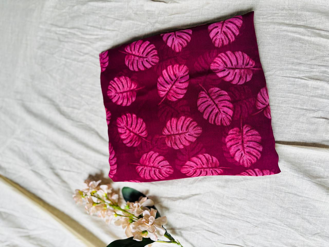 RS .300/- (50% Off on MRP Rs.600/-)( DS833)