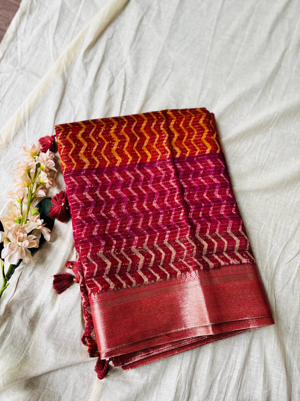 RS .1155/- (70% Off on MRP Rs.3850/-)( DS855)