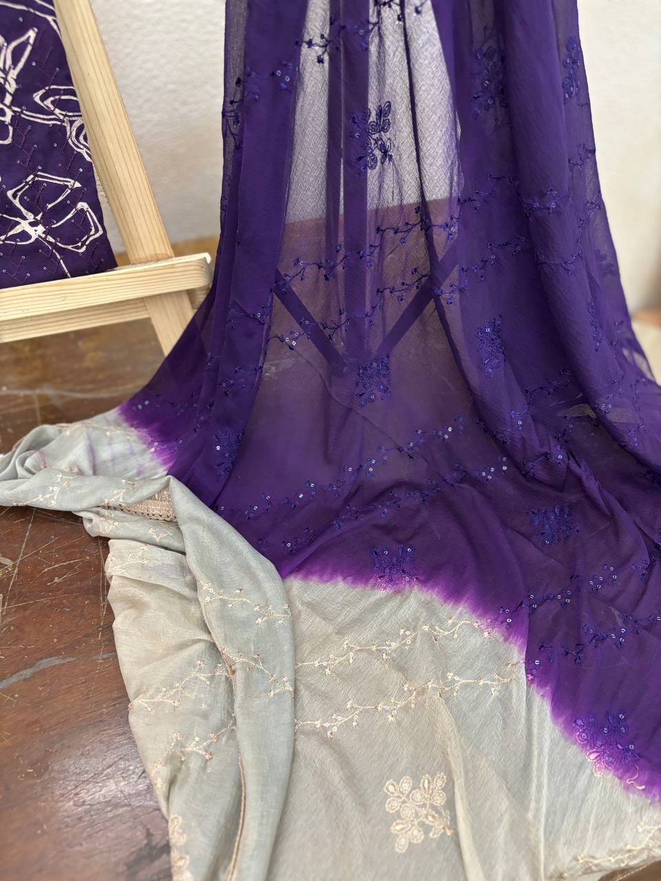 RS.740/- (50% Off on MRP Rs.1480/-)( DS 879)