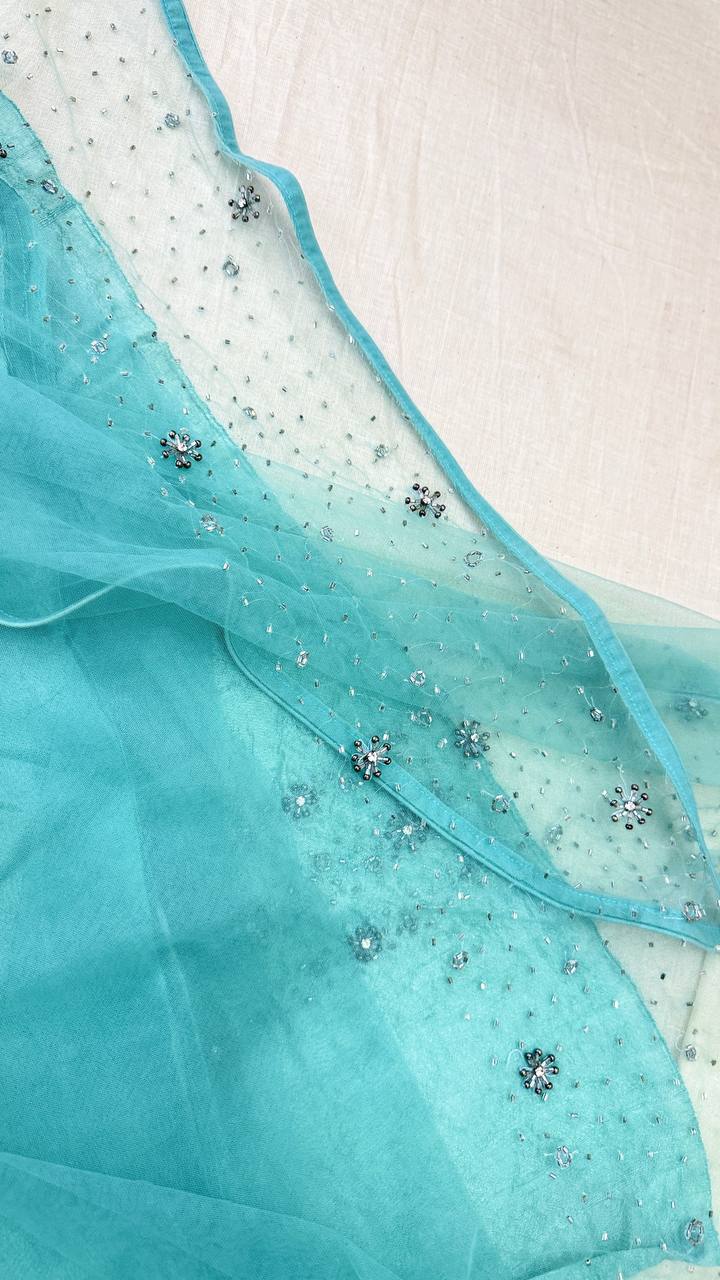 RS.2100/- (70% Off on MRP Rs.7000/-)( DS884)