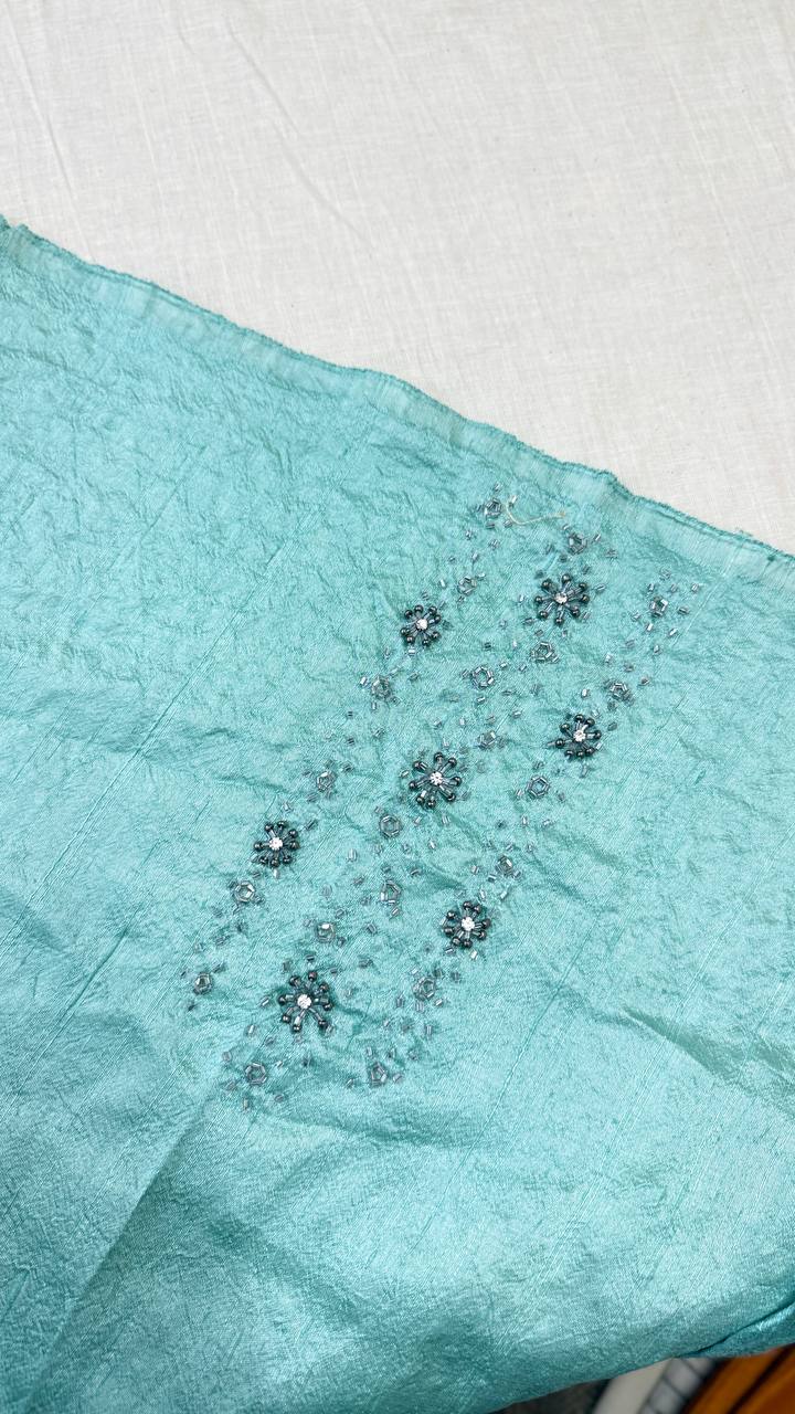 RS.2100/- (70% Off on MRP Rs.7000/-)( DS884)